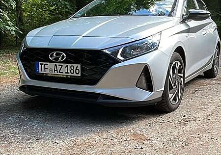 Hyundai i20 Connect & Go Mild-Hybrid