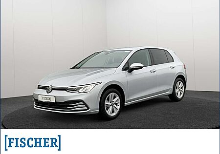 VW Golf Volkswagen VIII 2.0TDI DSG Life LED Navi Rear View