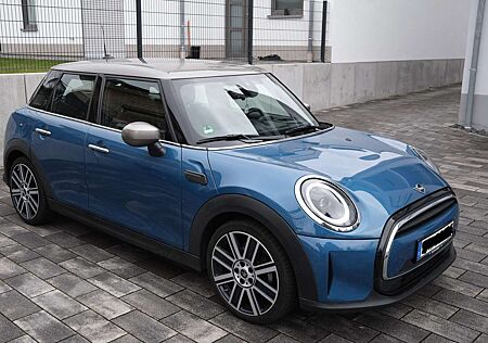 Mini Cooper YOURS TRIM/LEDER/KAM/APP/ *Neue Inspektion*