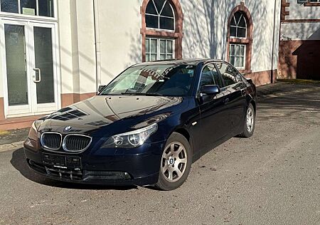 BMW 520 i Lim. E60 / Leder / Navi / SHZ / Scheckheft