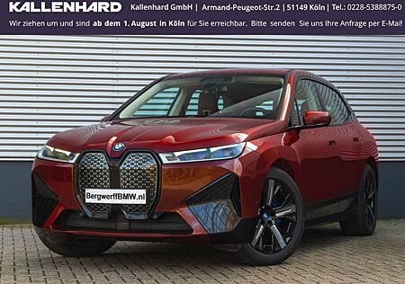 BMW iX 50 xDrive-Sportpacket-Luftfederung-Driving Ass Pro