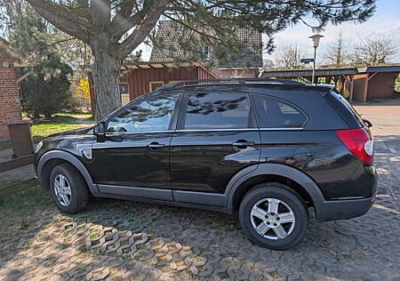 Chevrolet Captiva 2.4 2WD 7 Sitzer LS Family Edition