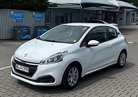 Peugeot 208 PureTech 82 Active