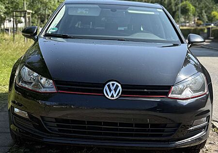 VW Golf Volkswagen TDI DSG