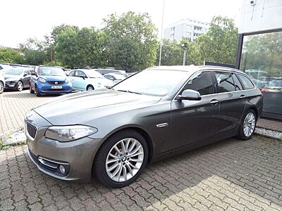 BMW 530 d Luxury Line Leder PDC SHZ / Motorschaden