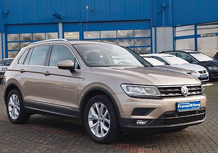 VW Tiguan Volkswagen *AHK*Blind*ACC*Kamera*Navi*Lane*LED*SHZ*