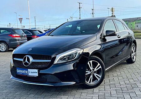 Mercedes-Benz A 180 Aut. BE *Teilleder*Navi*LED*Panorama*