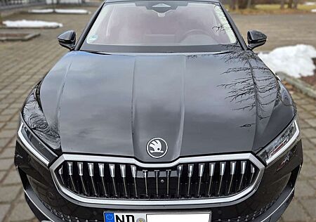 Skoda Superb Combi Diesel Combi 2.0 TDI DSG Selection