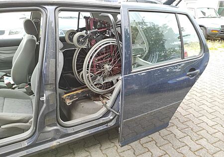 VW Golf Volkswagen 1.9 TDI **BEHINDERTEN-UMBAU** AHK KLIMA ESP SERVO
