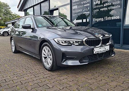 BMW 320 d Touring - HUD - ACC - 8 x ALU -