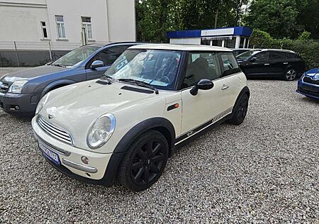 Mini ONE Crome Line 1,6l-Alufelgen-Panoramadach-Klima...