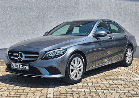 Mercedes-Benz C 300 Avantgarde Limousine*Navigation*AHK*LED*Ambiente*