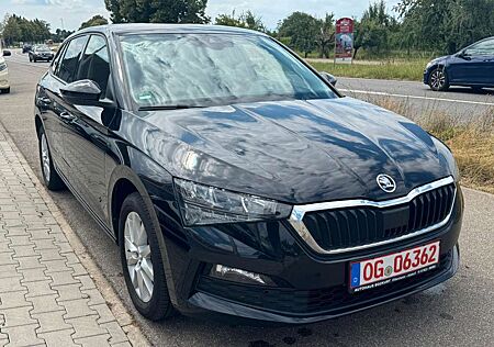 Skoda Scala Ambition/PDC/KLIMA/DAB/SPURHALTE/TÜV NEU/