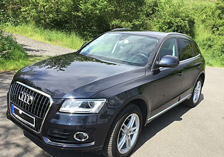 Audi Q5 2.0 TDI quattro S tronic Kamera AHK Navi PDC SHZ