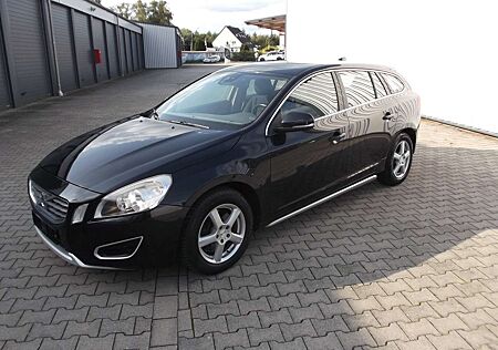 Volvo V60 2.0T POLESTAR.T-LEDER.PDC.H+V.MET.ALU.AHK.MULTI.