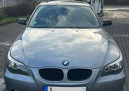 BMW 525i 525