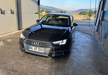 Audi A4 Avant 2.0 TDI DPF quattro