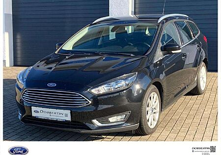 Ford Focus Titanium - Automatik - Leder