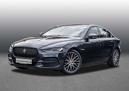 Jaguar XE D200 RWD SE NAVI PANO KLIMA AHK