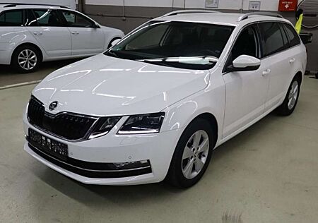 Skoda Octavia 1.5 TSI DSG Style | SHZ | Apple CarPlay