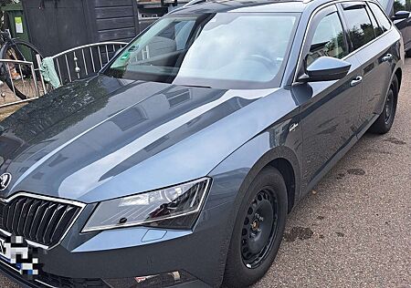 Skoda Superb Combi 2.0 TDI 4x4 DSG L