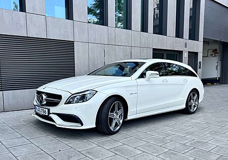 Mercedes-Benz CLS 63 AMG CLS Shooting Brake 63 AMG 4Matic AMG SPEEDSH. MCT