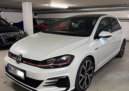 VW Golf GTI Volkswagen -*Leder Sitze*- Scheckheft-Standheizung