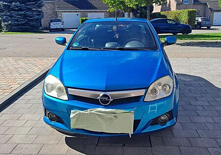 Opel Tigra Twin Top 1.4 Illusion
