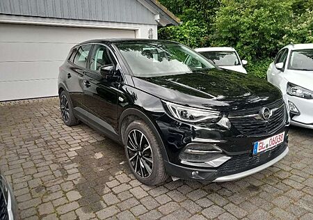 Opel Grandland X 1.6DI Busines Elegance - PHEV