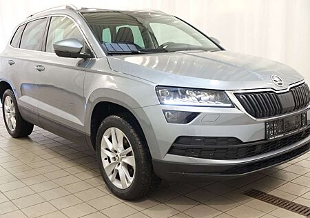 Skoda Karoq 1,5 DSG Style Navi Sitzheizung LED ACC