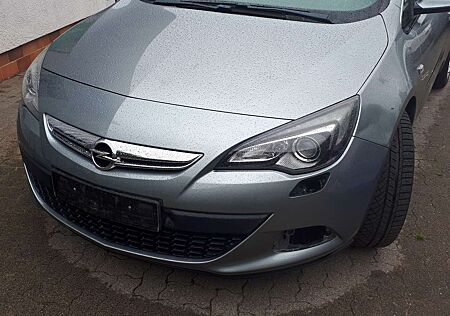 Opel Astra GTC