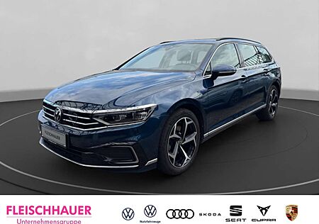 VW Passat Variant Volkswagen GTE AHK Pano Navi Digitales Cockpit Massagesitze R