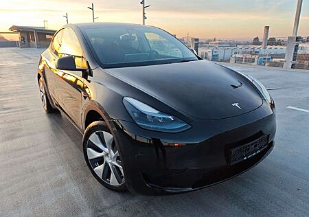 Tesla Model Y SR RWD Pano/ACC/Kamera/LED/19"/NETTO29`3