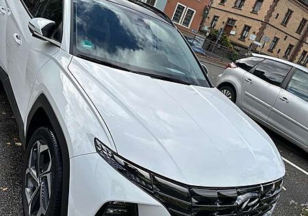 Hyundai Tucson Plug-In Hybrid 8-fach, Pano ,Navi, AndroidCarplay