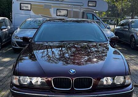 BMW 520 i