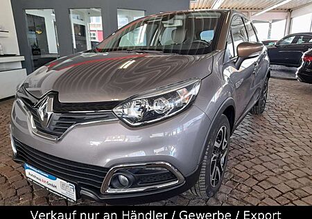 Renault Captur Elysee. Klimaautomatik