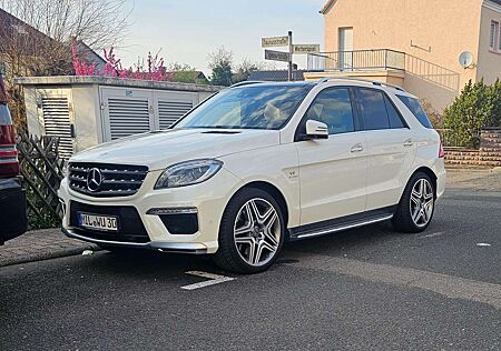 Mercedes-Benz ML 63 AMG 4Matic AMG SPEEDSHIFT 7G-TRONIC