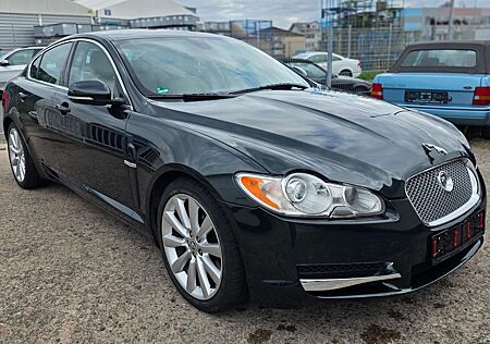 Jaguar XF Diesel 3.0 V6 Prem Luxury * SDach* Leder* KAM *