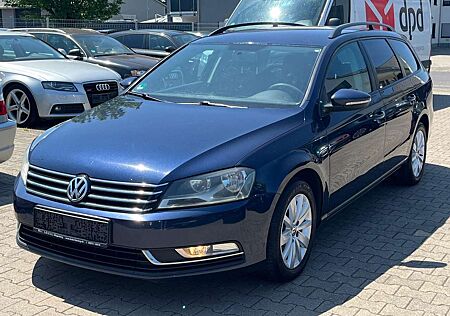 VW Passat Variant Volkswagen Passat 2.0 TDI Variant Trendline Navi Kamera Alu