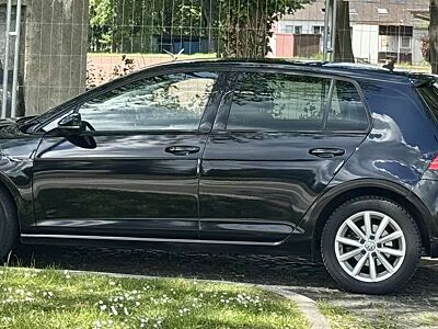 Volkswagen Golf Lounge BMT