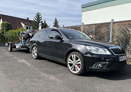 Skoda Octavia Combi 2.0 TDI DPF RS