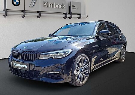 BMW 330 e Touring M SPORT Pano ACC ParkAss AHK Lenkhzg