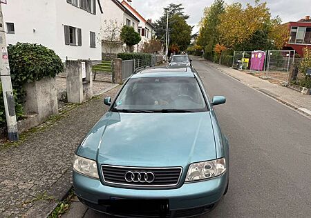 Audi A6 Avant 2.4