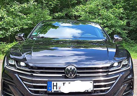 VW Arteon Volkswagen Shooting Brake 2.0 TSI OPF DSG R-Line