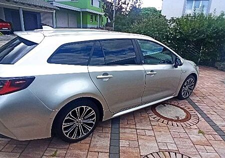 Toyota Corolla Touring Sport Top Ausstattung + AHK