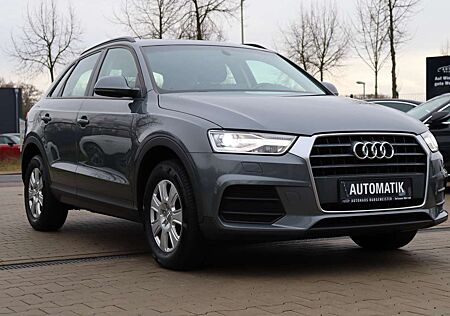 Audi Q3 2.0 TDI *S-Tronic*Bi-Xenon*AHK*PDC*SHZ*Temp*Navi*