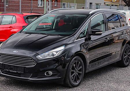 Ford S-Max AUTOM*7-SITZE*KEYLESS*SPUR*TEMPO*PARKPILOT*KAMERA*