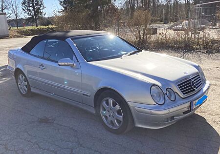 Mercedes-Benz CLK 230 CLK-Klasse Cabrio Kompressor Avantgarde