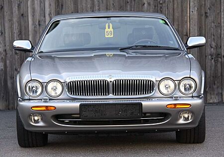 Jaguar Daimler V8 Langversion  3 Jahre Garantie