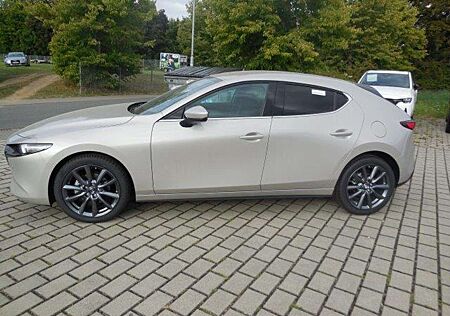 Mazda 3 2.5 e-SKYACTIV G 140PS Automatik Centerline mit De
